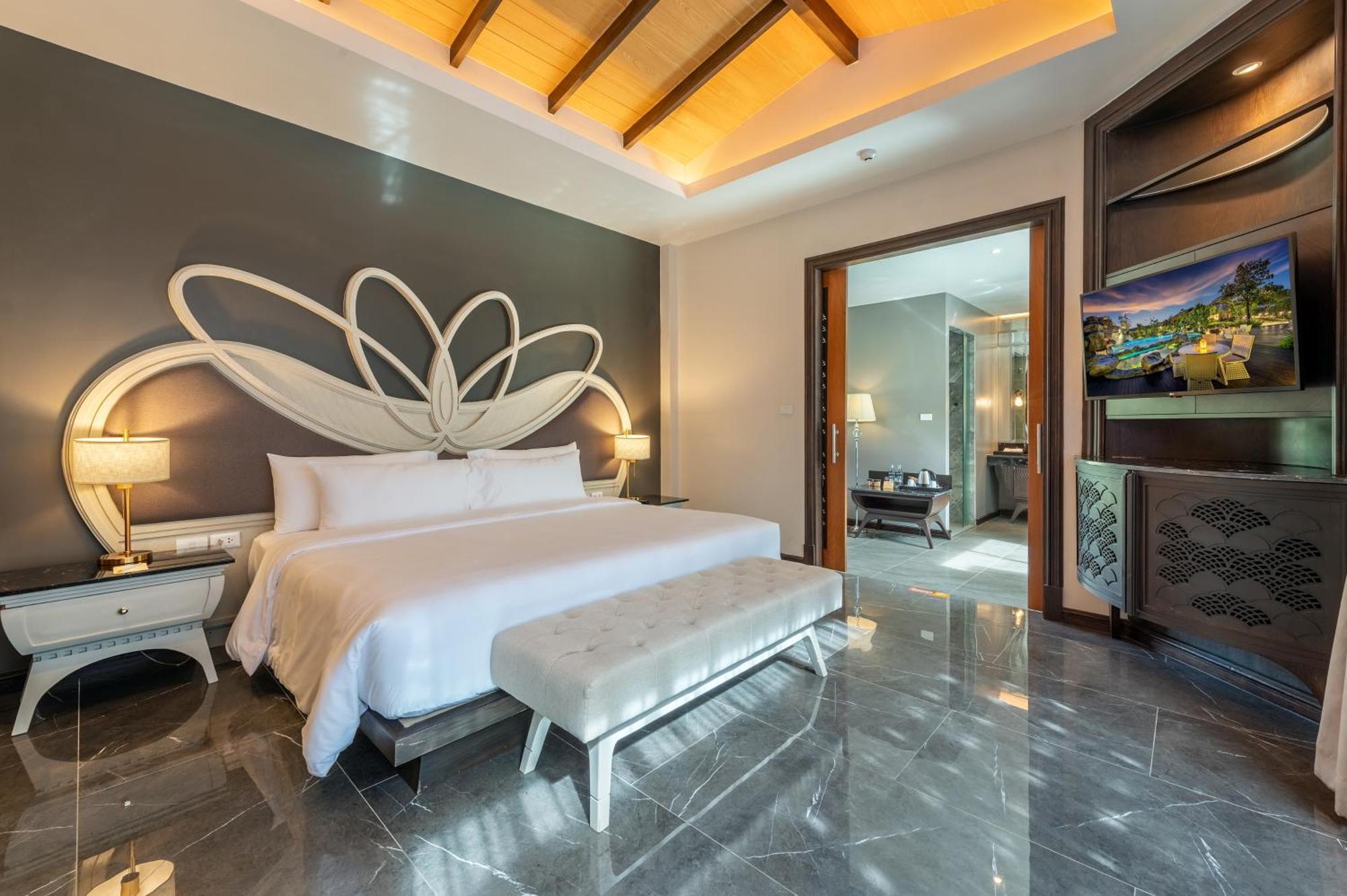 Phukalini Luxury Pool Villa&Onsen-SHA Plus Certified Hua Hin Bagian luar foto